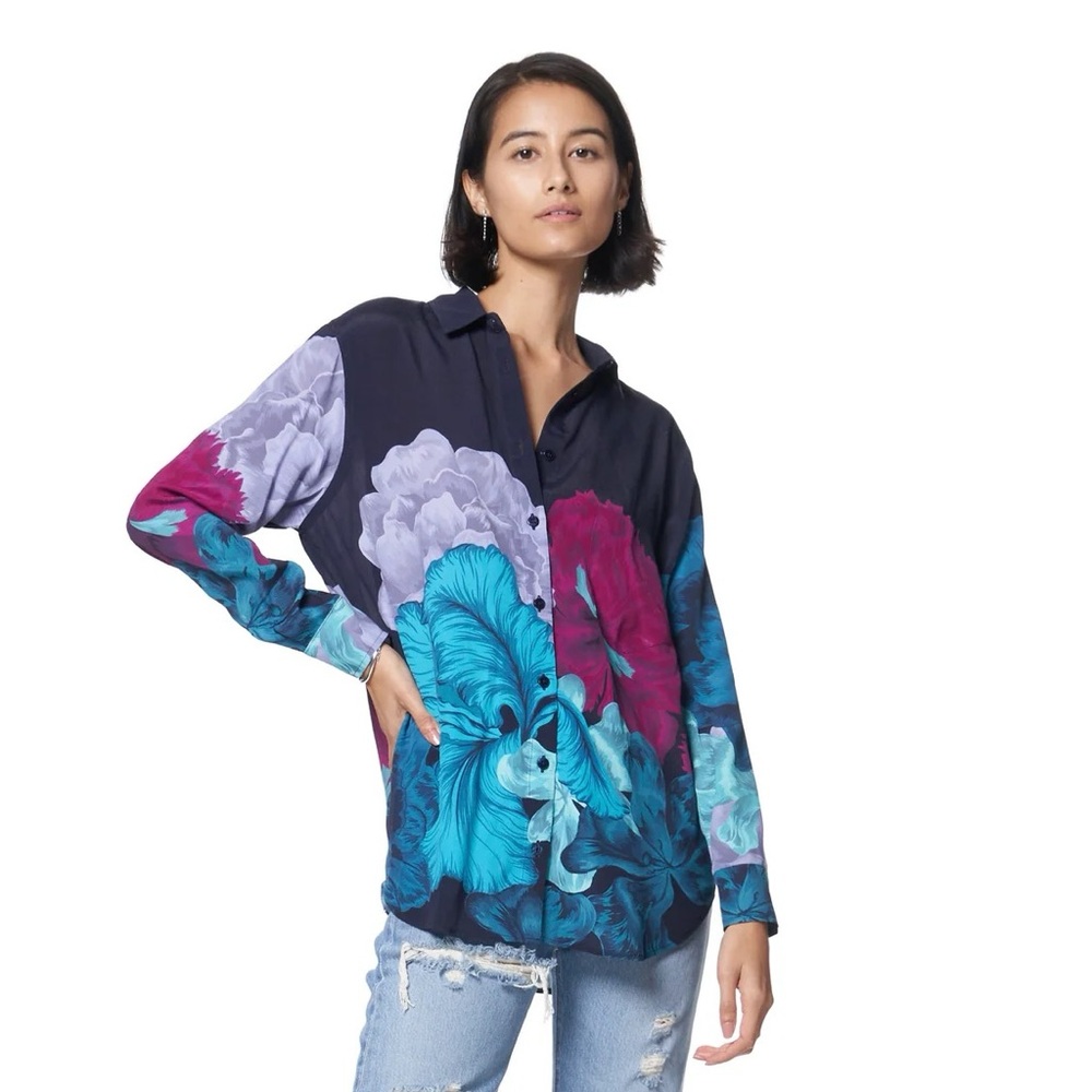 The Kit Zoe Shirt in Ocean Iris